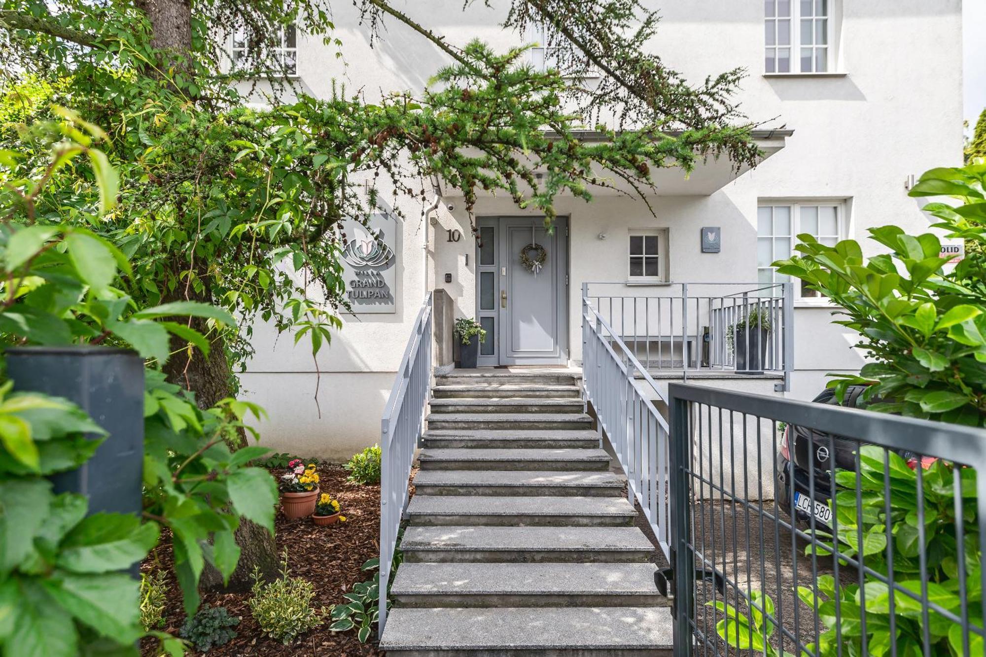 Bed and Breakfast Grand Tulipan Gdynia Exterior foto